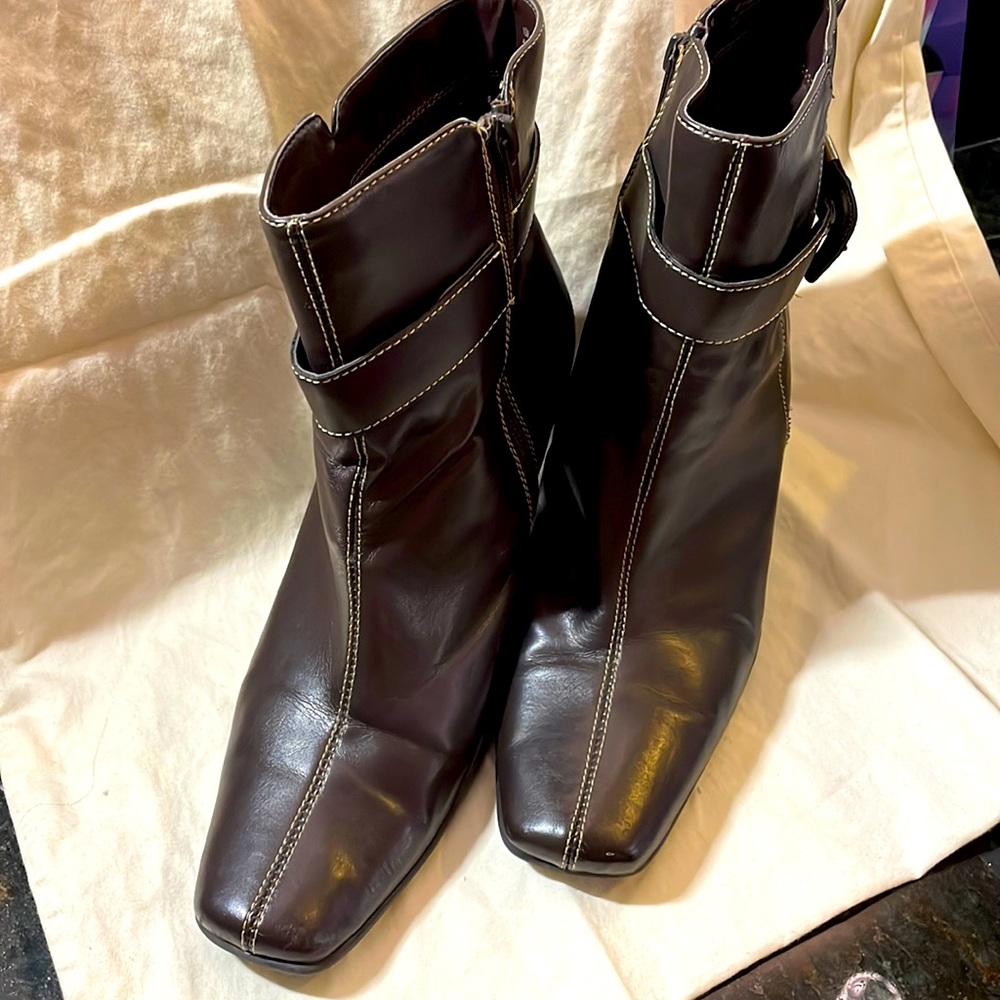 Brown ankle boots Size 10, 3” heel height